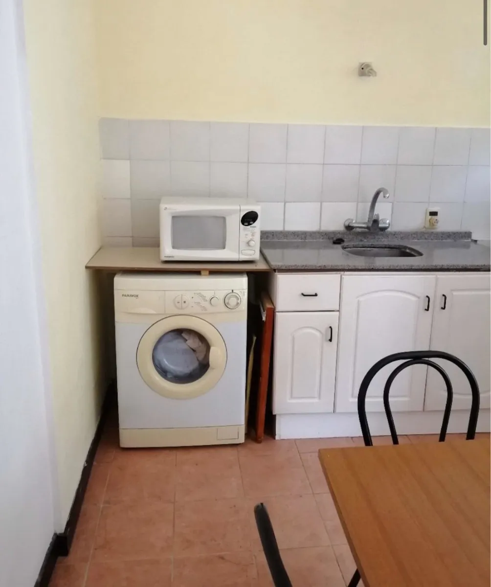 Alquiler 1 dormitorio
Rivera Y Soca 0000
Pocitos, Montevideo
$
18.000_5ea3287c1a72b.webp