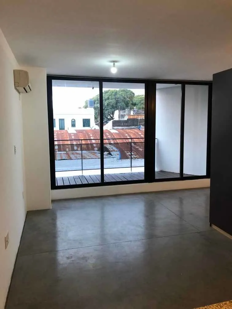 Alquiler 1 dormitorio
Scoseria Y Luis De La Torre 2581
Punta Carretas, Montevideo
$
18.000_5ea3202b84d91.webp