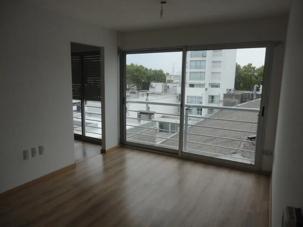 Alquiler 1 dormitorio
Silvestre Blanco Esquina Soca 0000
Pocitos, Montevideo
$
19.000_5ea32473db2a4.webp