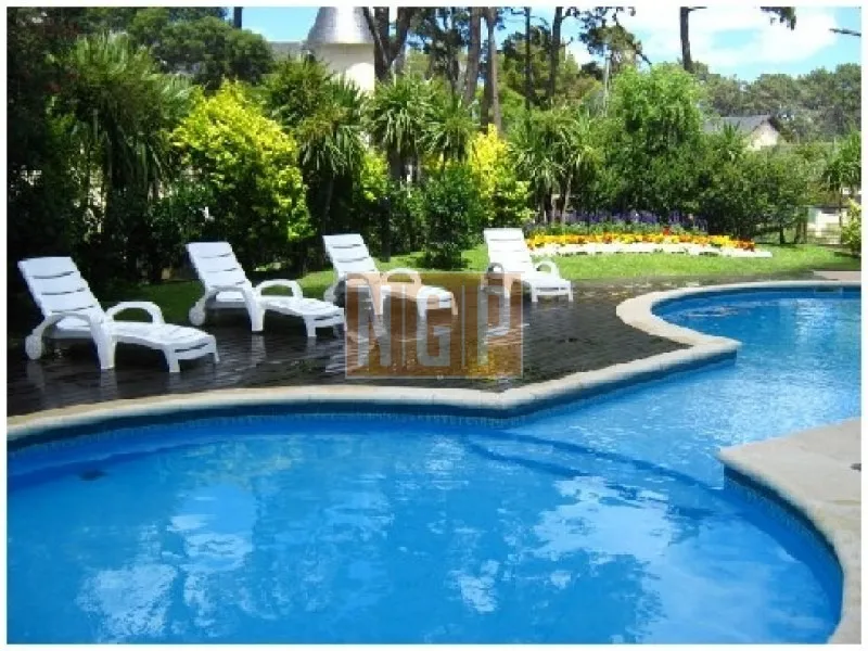 Alquiler de apartamento
Roosevelt, Punta Del Este ! , Cómodo Y Muy Luminoso . Lindos Muebles! +++++++++++++solamente En Alquiler De Temporada De Verano**
Punta Del Este, Maldonado
U$S
1.000
temporada 2019 – 2020_5e8930ef8c340.webp