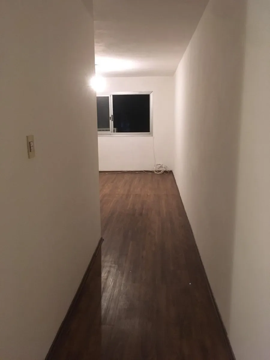 Alquiler monoambiente
Soriano 0000
Centro, Montevideo
$
13.000_5ea1f2ce2d47e.webp