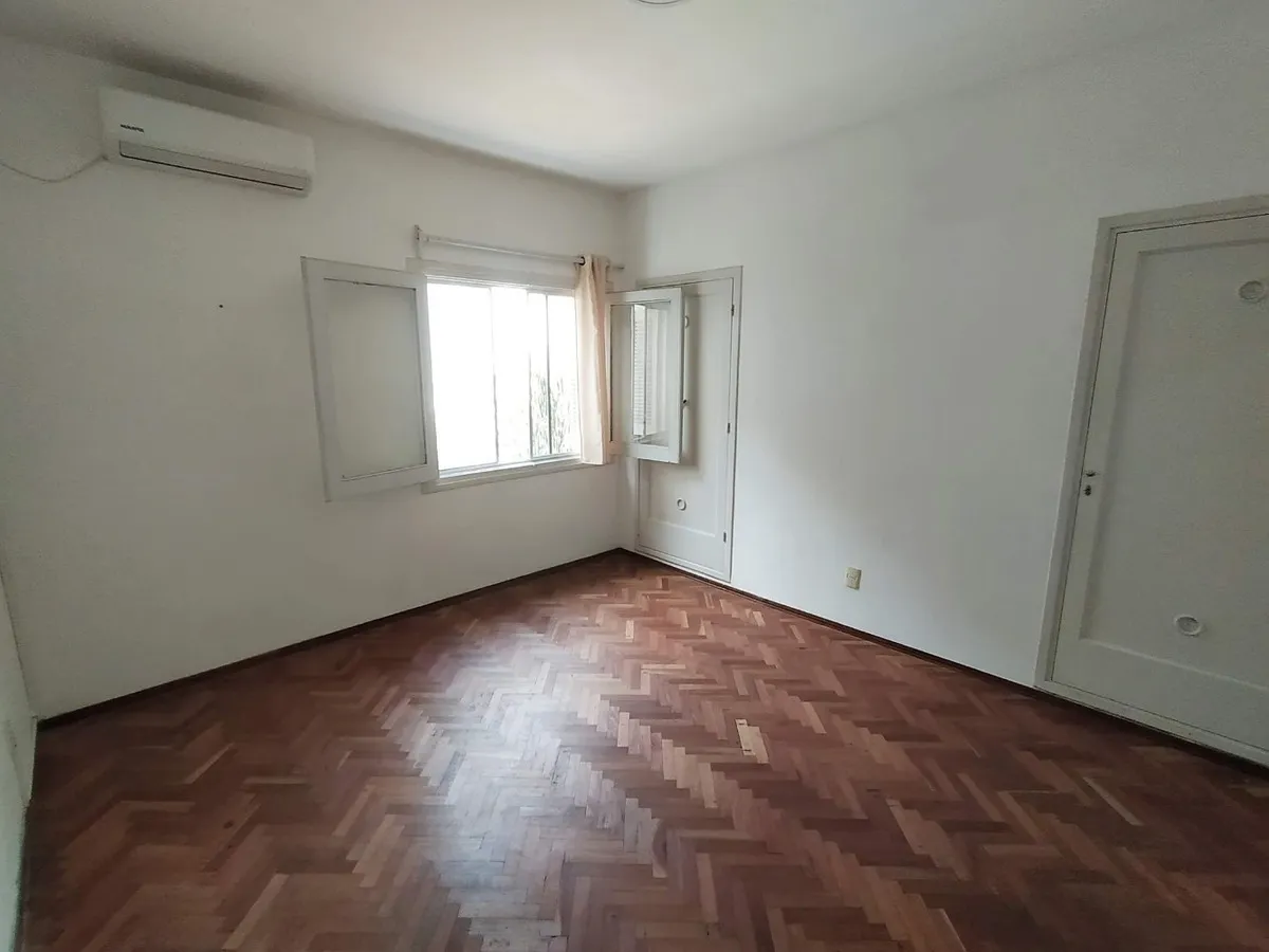 Alquiler 1 dormitorio
Joaquín Requena Esquina Guaná 1111
Cordón, Montevideo
$
21.000_5ef247603e6d9.webp