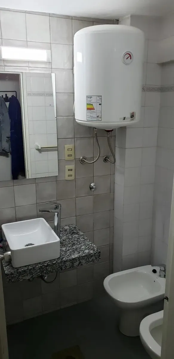 Alquiler 1 dormitorio
Lazaro Gadea 200620
Pocitos, Montevideo
$
17.000_5ef232823bc09.webp
