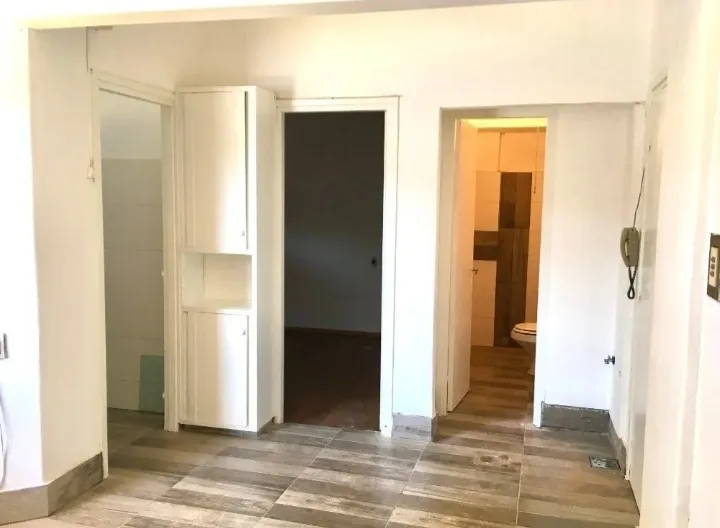 Alquiler 1 dormitorio
Pedro Escuder Nuñez 2255
Parque Batlle, Montevideo
$
16.000_5ef248e07e0c4.webp